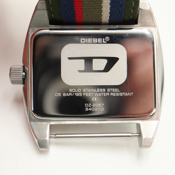 Diesel Mens Army Green Tonneau 44mm Watch Leather Nylon Strap DZ2057 New Battery - Picture 15 of 15